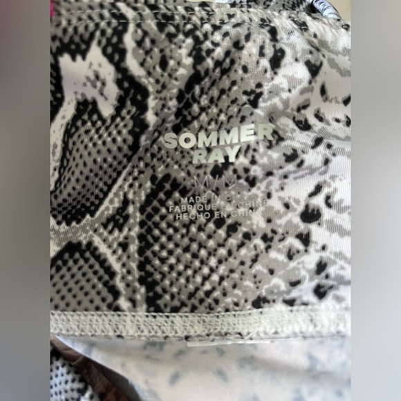 Sommer Ray Snake Skin Leggings - Picture 5 of 7